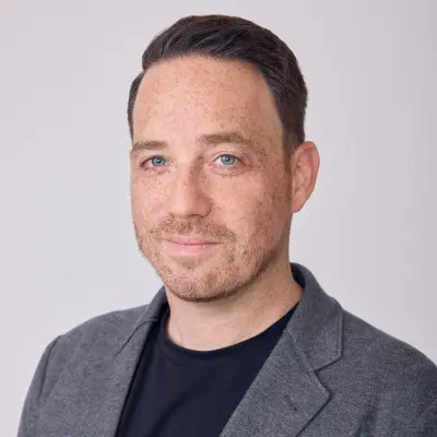 Picture of Joshua Riezman
